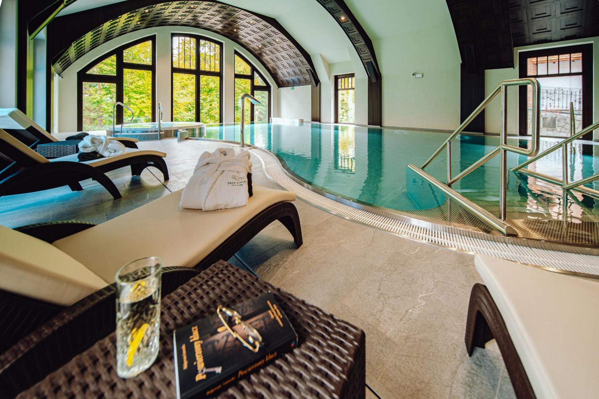 Park Hotel Kur & Spa Swieradow-Zdroj Exterior photo