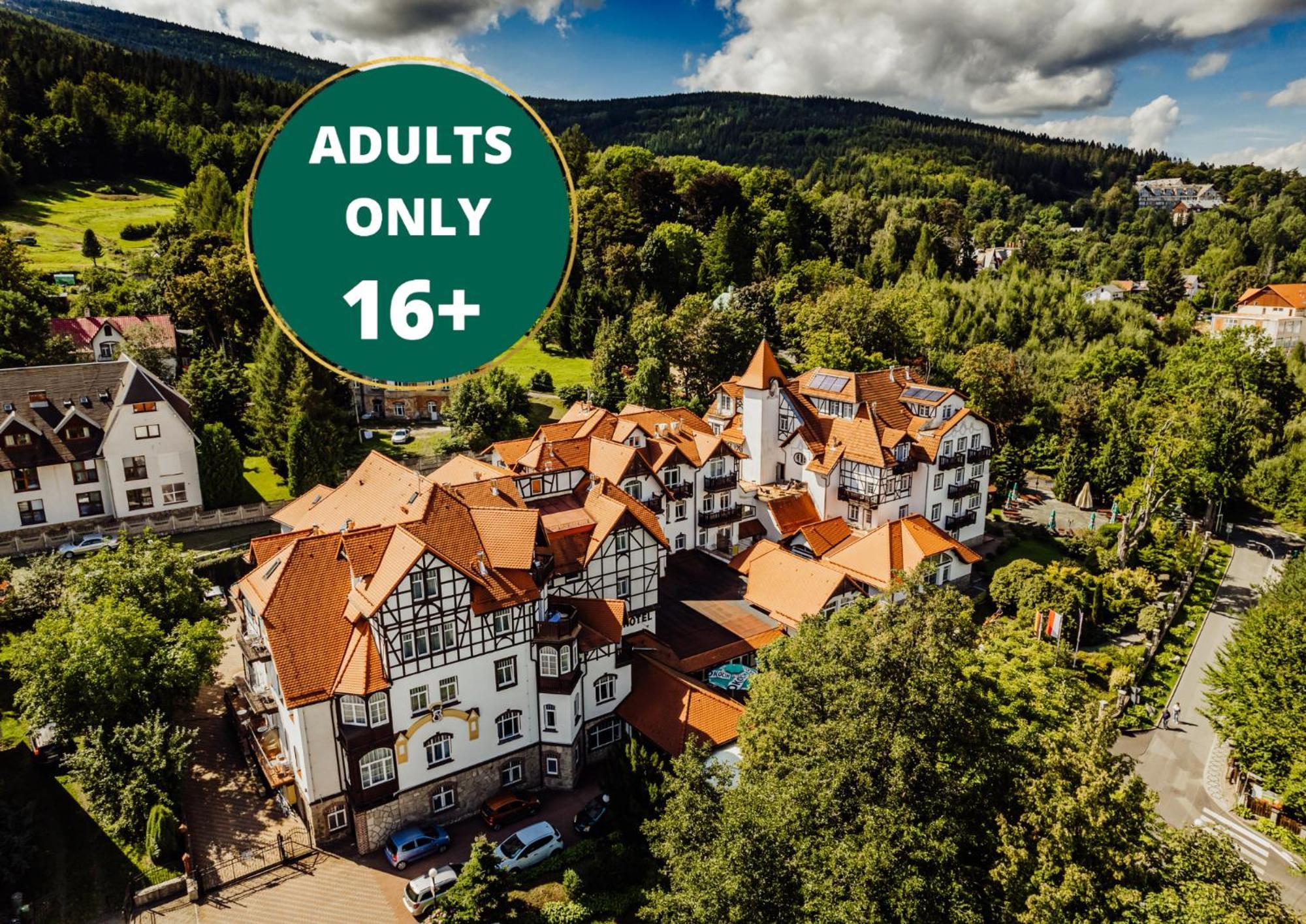 Park Hotel Kur & Spa Swieradow-Zdroj Exterior photo