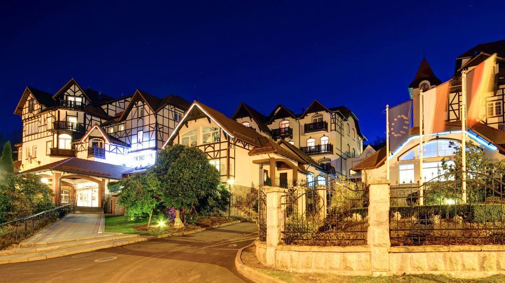 Park Hotel Kur & Spa Swieradow-Zdroj Exterior photo